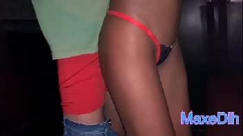 Porno amador moreninha dando a xoxota depois da festa Porno amador moreninha dando a xoxota depois da festa