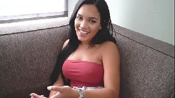 Ninfetas nuas novinha deliciosa dando a pepeca apertada