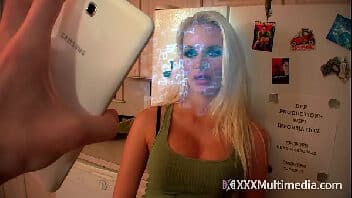 Rei do porno cavacando a buceta rosada da putinha dos peitos deliciosos Rei do porno cavacando a buceta rosada da putinha dos peitos deliciosos