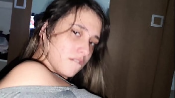 Xvideos novinhas brasil arrombando seu cuzinho apertado