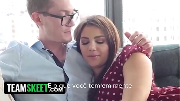 Arrombando o cuzinho da namorada novinha Arrombando o cuzinho da namorada novinha