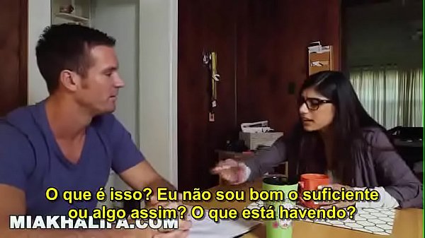 Puta peituda dando para dois negões Puta peituda dando para dois negões
